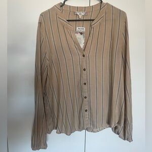 Long sleeve button up